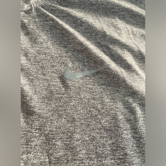 Nike dri fit shirt - Picture 2 of 3